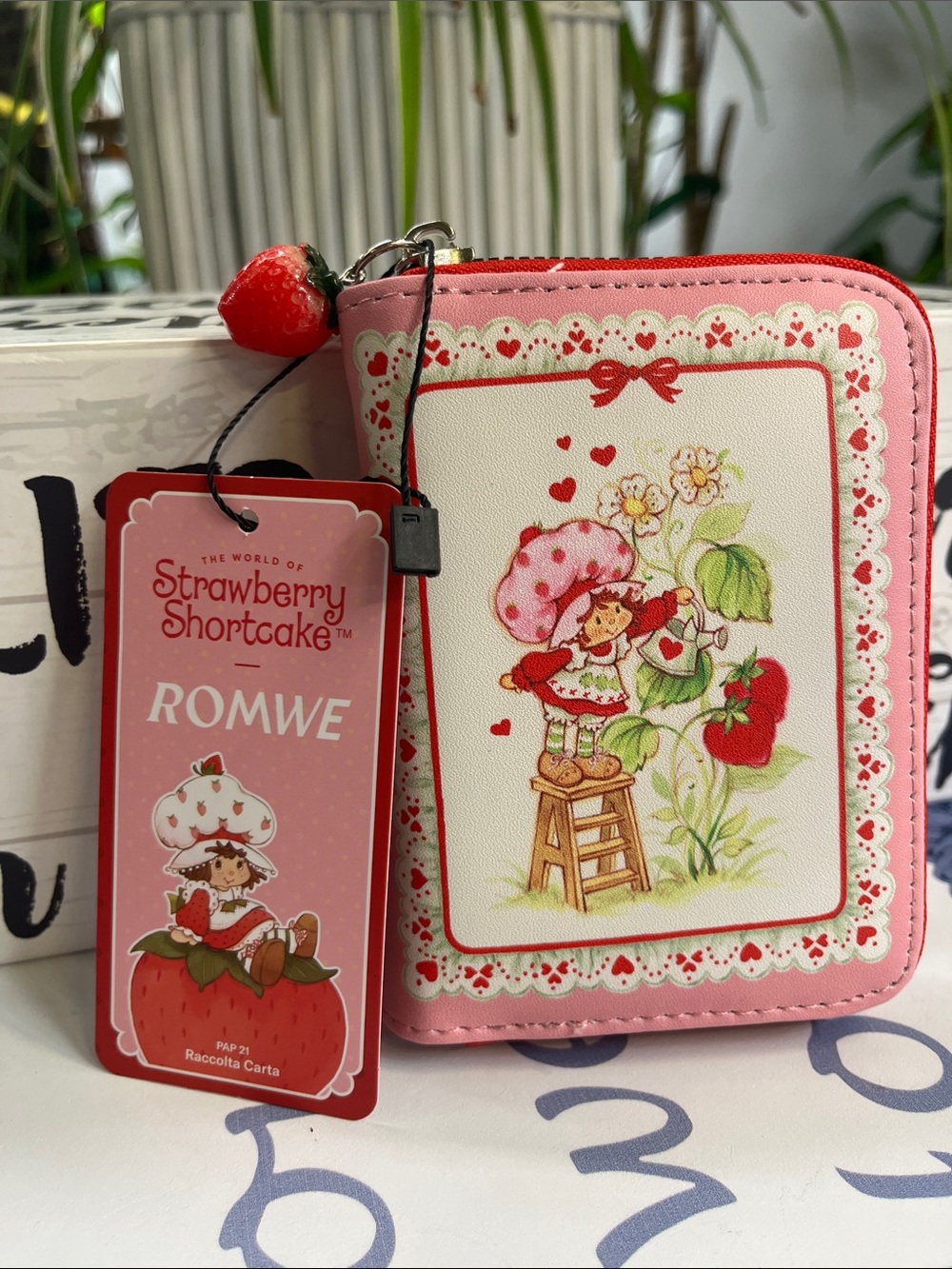 ROMWE Pink Strawberry Shortcake Zip Wallet with Red Accents